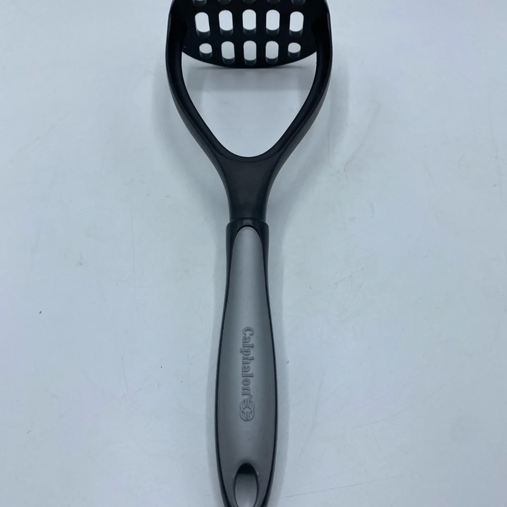 CALPHALON Black & Gray Nylon Potato Masher Smasher Kitchen Utensil 11 5/8